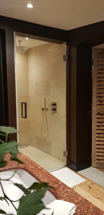 Les Grands Arbres Bed & Breakfast Bruxelles Exterior foto